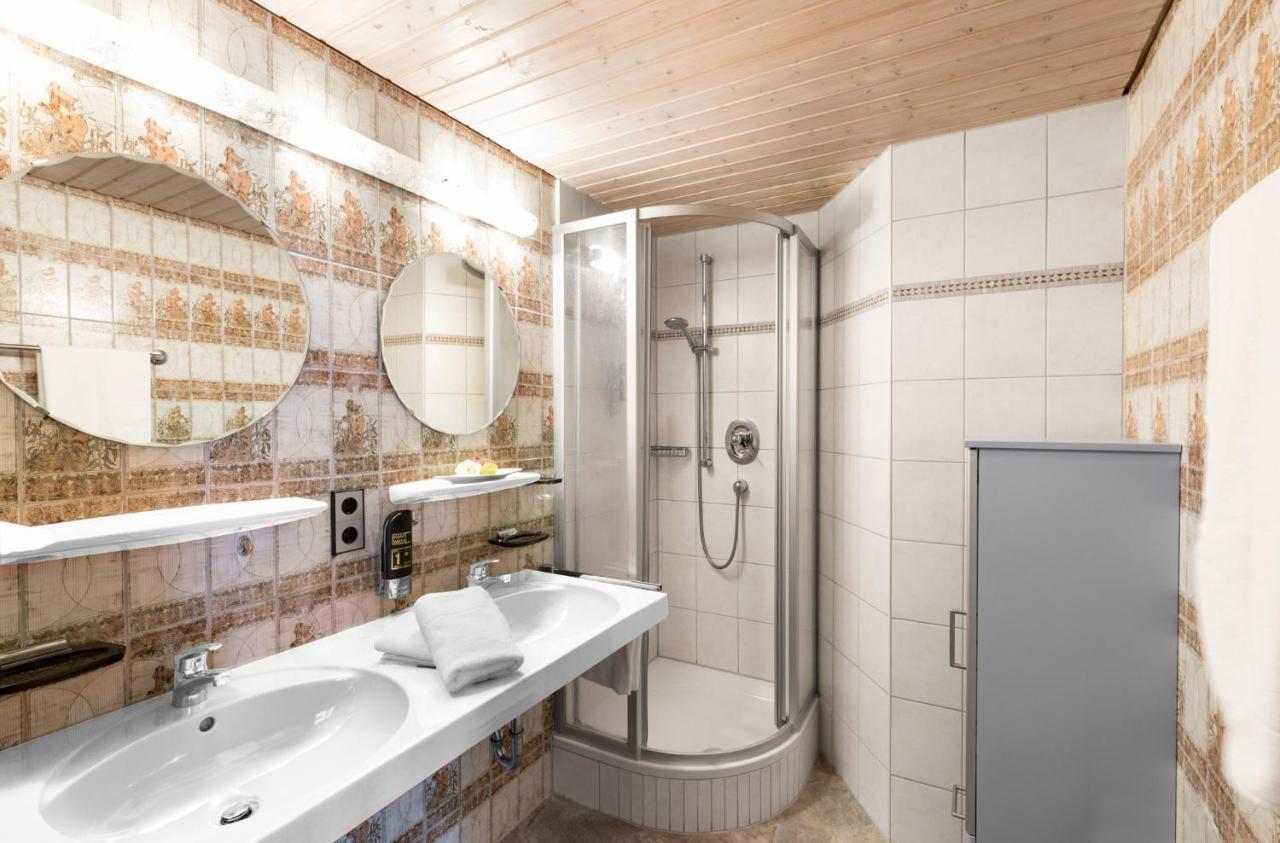Hotel Sonnenstube Hagnau Zewnętrze zdjęcie